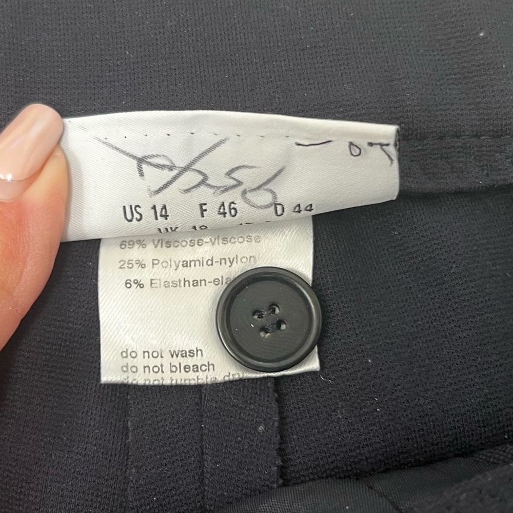 AKRIS punto Women’s Slacks - Picture 5 of 11